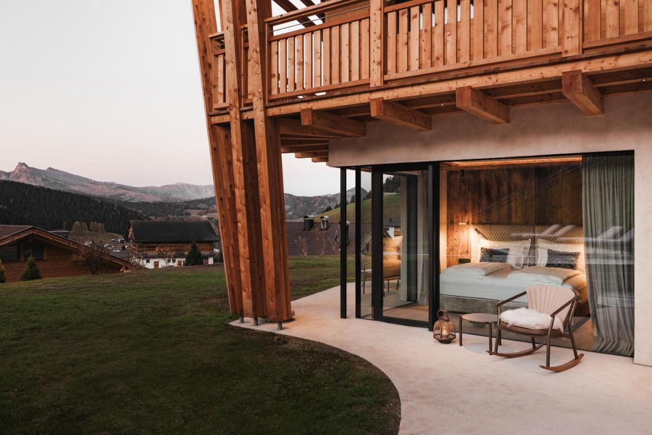 Luxury Spa Chalet Lum D'Or Wolkenstein in Gröden Exterior foto