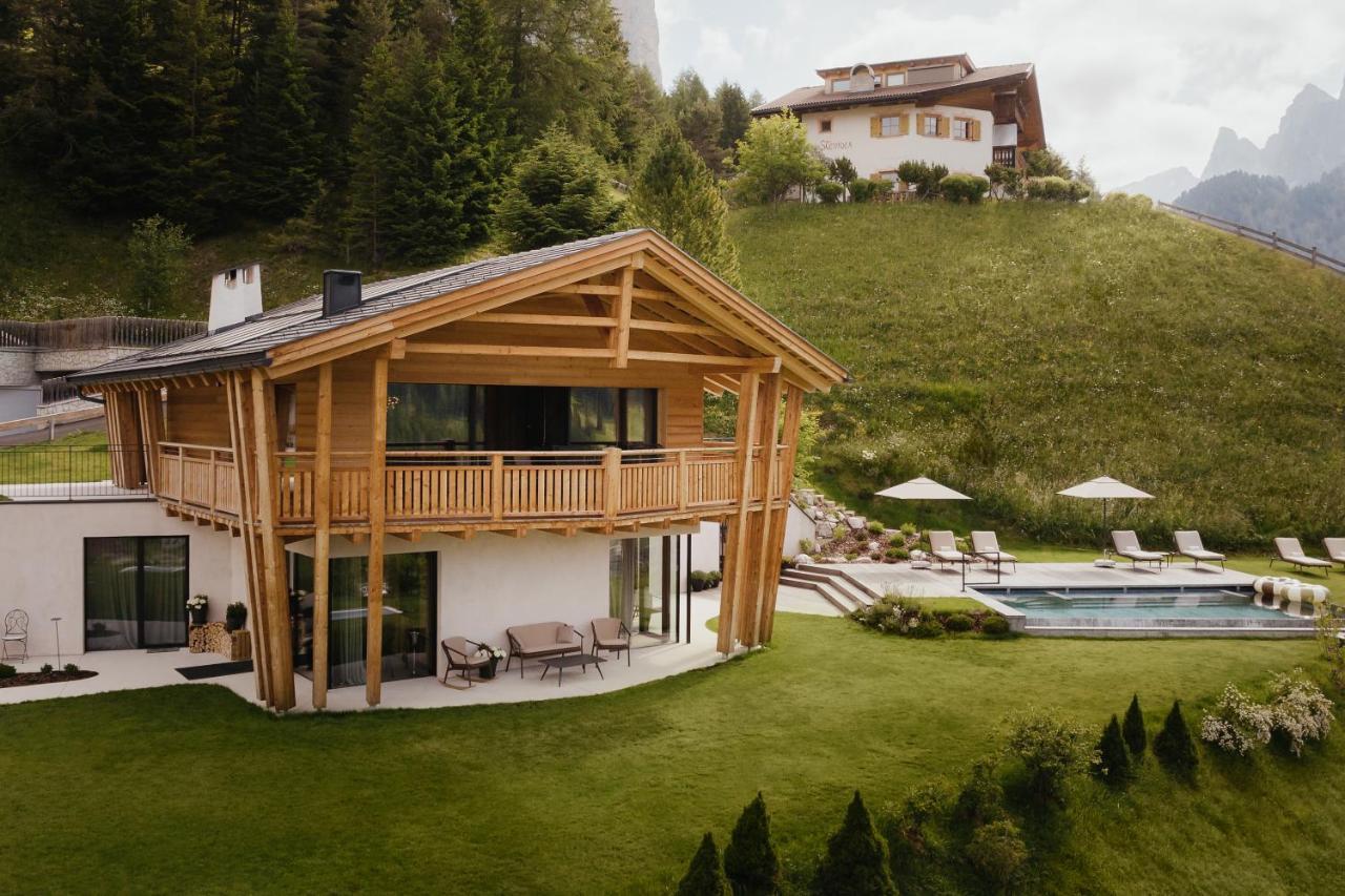 Luxury Spa Chalet Lum D'Or Wolkenstein in Gröden Exterior foto