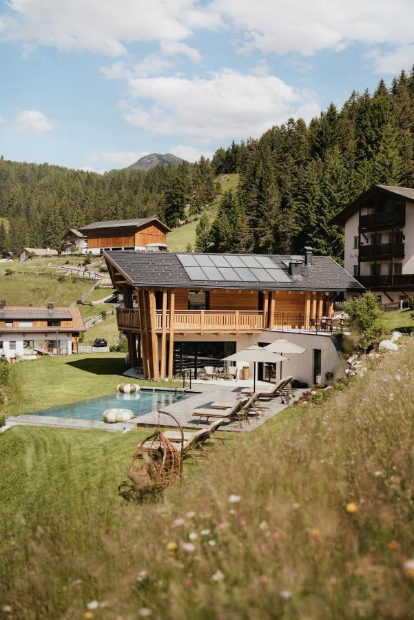 Luxury Spa Chalet Lum D'Or Wolkenstein in Gröden Exterior foto